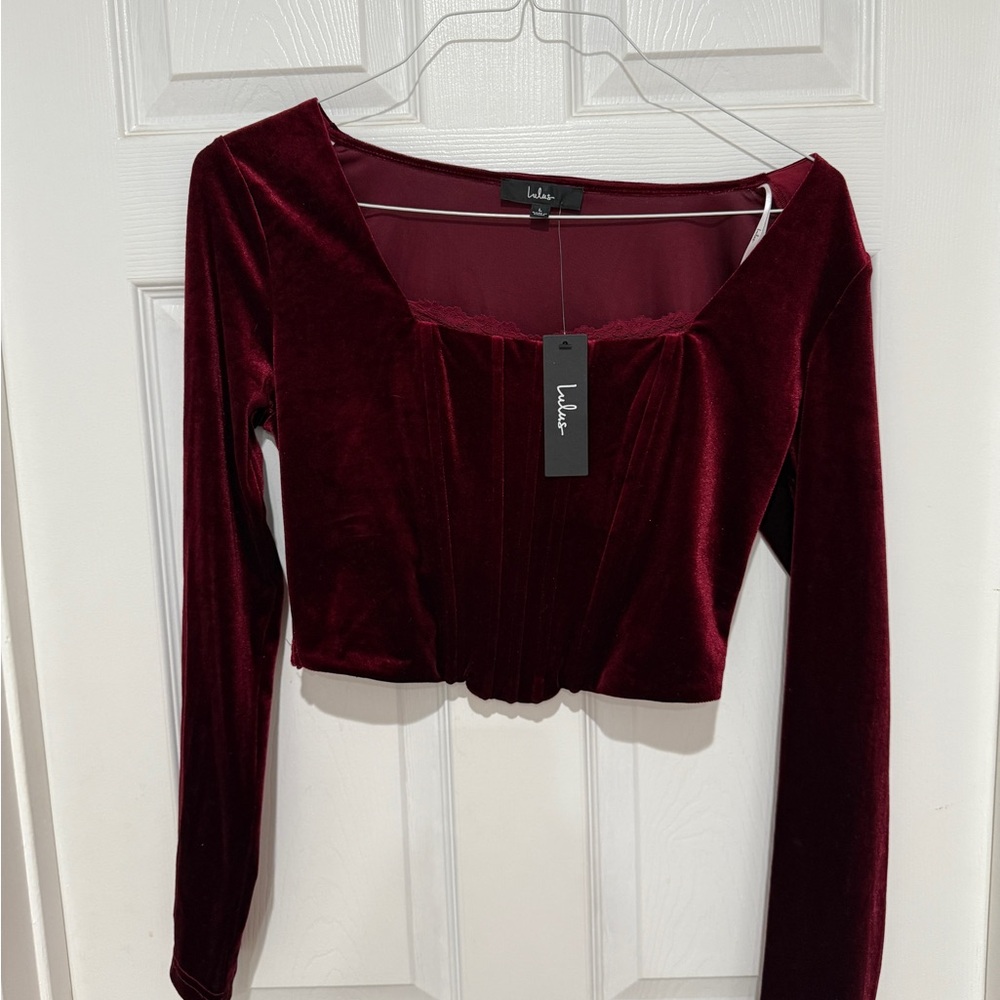 Lulu's Burgundy Velvet Long Sleeve Crop Top NWT size L